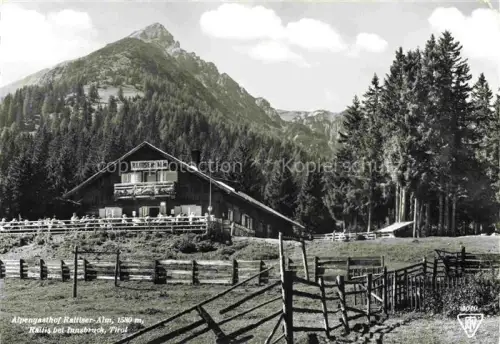 AK / Ansichtskarte Raitis Innsbruck Tirol AT Raitiser-Alm Alpengasthof Berg Wald Weide Holzzaun Terrasse