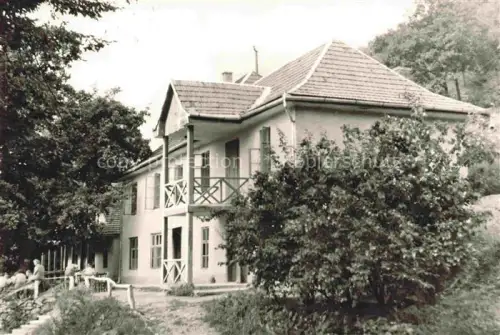 AK / Ansichtskarte Varkut HU Várkút Túristaház Buekk-hegység Hostel Wald Balkon Landhaus Baeume
