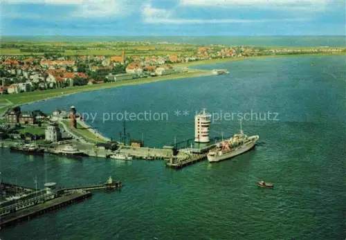 AK / Ansichtskarte CUXHAVEN Nordseebad Hafen Faehre Leuchtturm Radarturm Strand Nordsee Kuestenstadt Faehranleger
