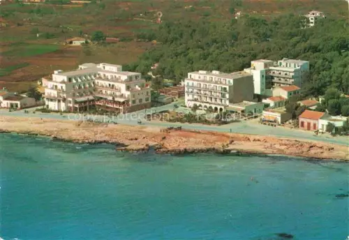 AK / Ansichtskarte CALA MILLOR Mallorca ES Hotels Strand Kueste Meer Son-Servera Feriensiedlung