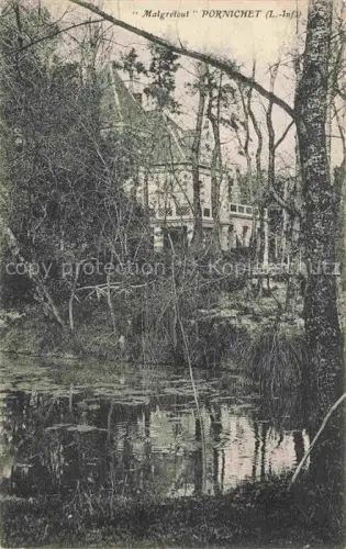AK / Ansichtskarte PORNICHET Saint-Nazaire 44 Loire-Atlantique Villa-Malgrétout Teich Park Baeume Wald Reflexion Schloss
