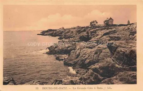 AK / Ansichtskarte Le Bourg-de-Batz-sur-Mer Saint-Nazaire 44 Loire-Atlantique Grande-Côte-à-Batz Felsen Kueste Meer Haeuser Atlantik