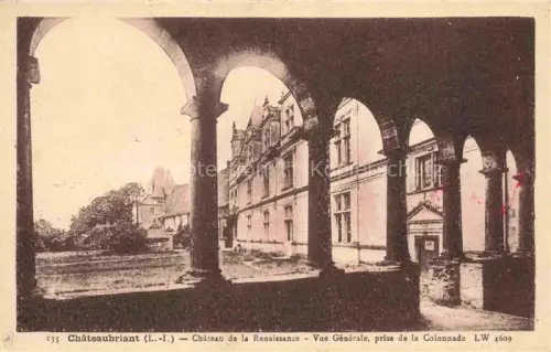 AK / Ansichtskarte Chateaubriant 44 Loire-Atlantique Château-de-la-Renaissance Colonnade Arkaden Saeulen Schloss Innenhof Turm Baeume