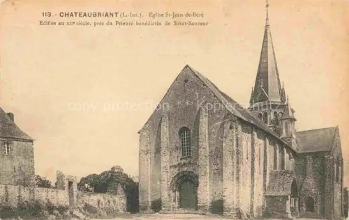 AK / Ansichtskarte Chateaubriant 44 Loire-Atlantique Eglise-St-Jean-de-Béré Prieuré-bénédictin-de-Saint-Sauveur Kirche Romanik Glockenturm Kirchenmauer Mittelalter