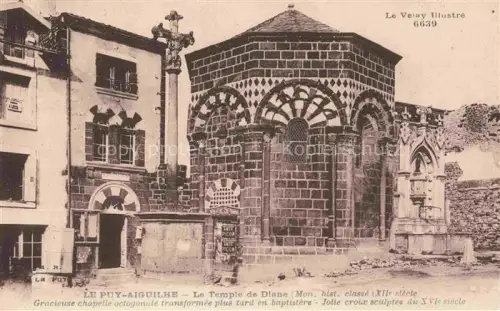 AK / Ansichtskarte Aiguilhe LE PUY 43 Haute-Loire Temple-de-Diane Chapelle-octogonale Baptistère Croix-sculptée Kreuz Romanisch Steinbau Gasse
