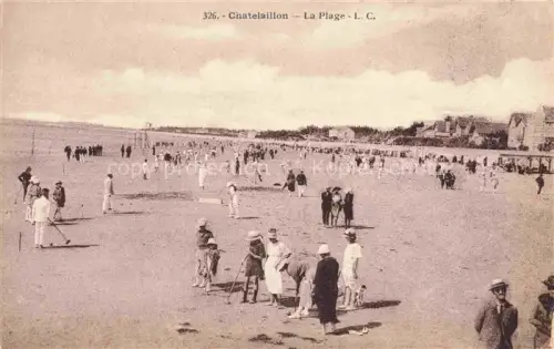 AK / Ansichtskarte CHATELAILLON-Plage LA ROCHELLE 17 Charente-Maritime Strand Badegaeste Strandleben Villen Spiele Passanten Weitwinkel