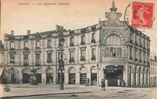 AK / Ansichtskarte Oriolles COGNAC 16 Charente Nouvelles-Galeries Kaufhaus Fassade Strassenszene Passanten Laternenpfahl