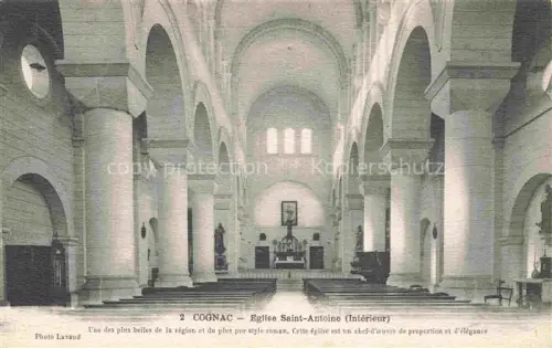 AK / Ansichtskarte Oriolles COGNAC 16 Charente Eglise-Saint-Antoine Kircheninneres Mittelschiff Saeulen Gewoelbe Altar Kirchenbaenke romanisch