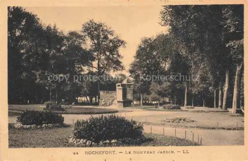AK / Ansichtskarte ILE-D Oleron ROCHEFORT 17 Charente-Maritime Nouveau-Jardin Park Baeume Buesche Denkmal Allee Weg