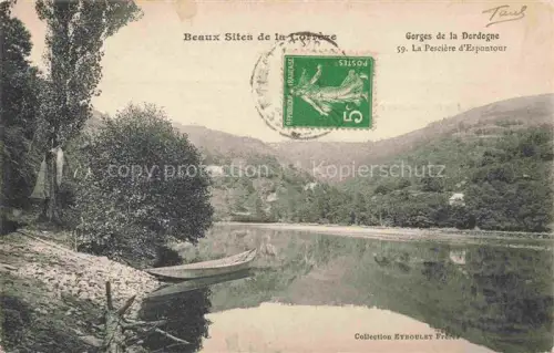 AK / Ansichtskarte Espontour Spontour Soursac 19 Correze Gorges-de-la-Dordogne Pescière-d Espontour Fluss Boot Berge Wald Ufer