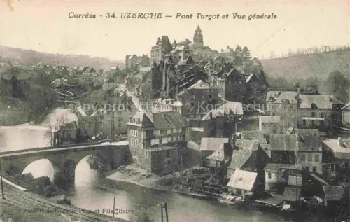 AK / Ansichtskarte Uzerche Tulle 19 Correze Pont-Turgot Vézère Bruecke Altstadt Kirche Huegel Haeuser Baeume