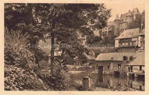 AK / Ansichtskarte Uzerche Tulle 19 Correze Burg Fluss Muehle Altstadt Baeume Fachwerk Turm