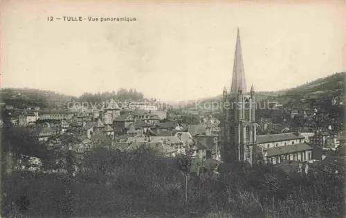 AK / Ansichtskarte TULLE 19 Correze Kathedrale Kirchturm Stadtpanorama Daecher Huegel Tal Baeume