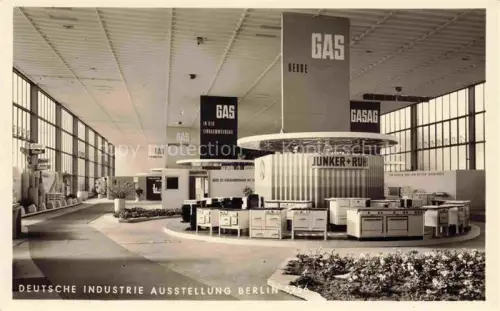 AK / Ansichtskarte BERLIN  CITY Deutsche-Industrie-Ausstellung Messehalle Gas-Stand GASAG Junker+Ruh Kuechengeraete Ausstellungsstand