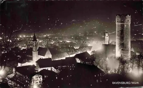 AK / Ansichtskarte RAVENSBURG  Wuerttemberg BW Blick-von-der-Veitsburg Nachtaufnahme Stadtpanorama Kirchturm Mehlsack-Turm Altstadt Lichter
