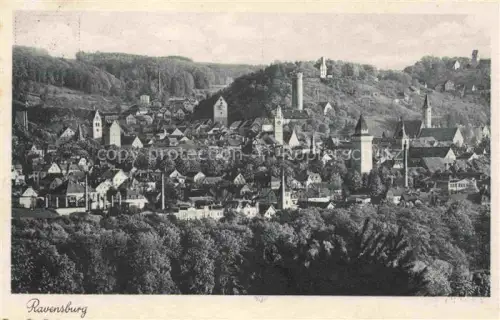 AK / Ansichtskarte RAVENSBURG  Wuerttemberg BW Stadtpanorama Tuerme Kirche Mehlsack Blaserturm Altstadt Huegel Wald