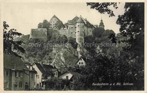 AK / Ansichtskarte HEIDENHEIM Brenz BW Schloss-Hellenstein Burg Felsen Altstadt Wohnhaeuser Baeume