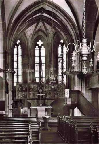 AK / Ansichtskarte Schotten Vogelsbergkreis Hessen Ev-Stadtkirche Kircheninnenraum Altar Fluegelaltar Kirchenfenster Baenke Kronleuchter Kanzel Gotik