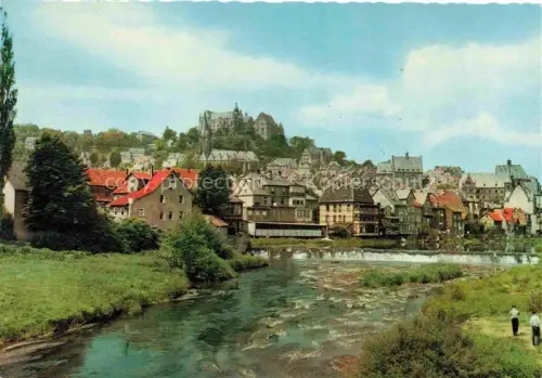 AK / Ansichtskarte MARBURG  LAHN Lahn Universitaetsstadt Schloss Altstadt Fachwerkhaeuser Ufer Fluss Daecher