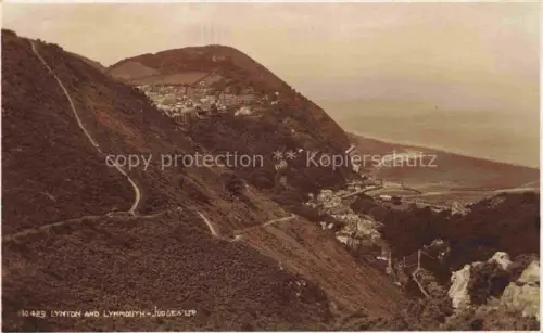 AK / Ansichtskarte Lynton Lynmouth Devon UK Lynton Lynmouth Klippen Kueste Tal Meer Steilkueste
