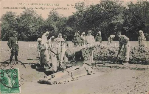 AK / Ansichtskarte Militaria France Les Grandes Manceuvres 