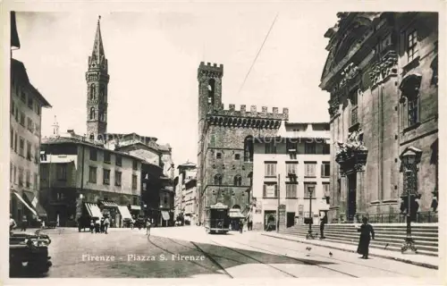 AK / Ansichtskarte FIRENZE Florence Florenz Toscana IT Piazza-S.-Firenze Strassenbahn Glockenturm Bargello Kirchenfassade Passanten Geschaefte