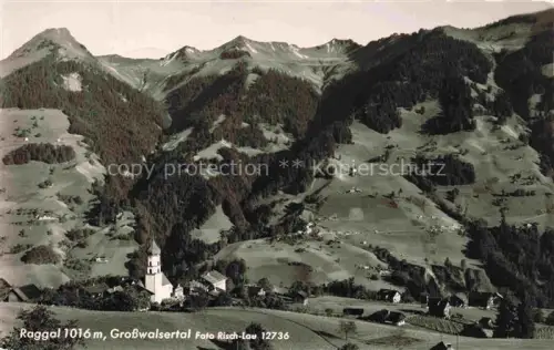 AK / Ansichtskarte Raggal Vorarlberg AT Grosswalsertal Dorf Kirche Berge Wald Wiesen Alpen