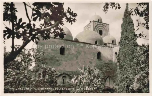 AK / Ansichtskarte PALERMO  Sicilia IT S.-Giovanni-degli-Eremiti Moschea Kuppeln Kirche Garten Zypressen arabisch-normannisch