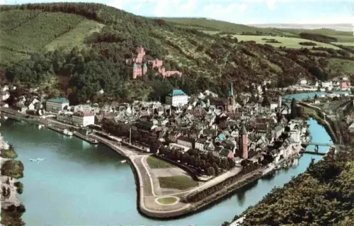 AK / Ansichtskarte Wertheim Main BW Main Tauber-Muendung Burg Stadtpanorama Bruecke Huegel Wald Farbfoto
