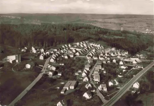 AK / Ansichtskarte Albershausen Goeppingen BW Stadtpanorama Wohngebiet Strassen Felder Wald