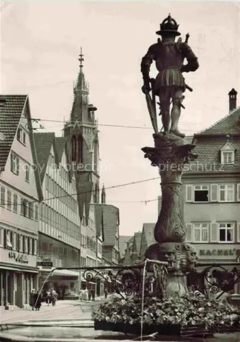AK / Ansichtskarte Achalm REUTLINGEN BW Marktbrunnen Marienkirche Ritter-Brunnen Marktplatz Altstadt Fachwerkhaus Kirchturm Passanten