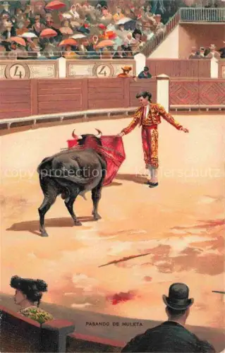 AK / Ansichtskarte Corrida de Toros Stierkampf Bullfight-- Pasando de Muleta Stier