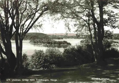 AK / Ansichtskarte Troldhaugen Trondheim Sor-Trondelag Norge Grieg-Troldhaugen Fjord See Wald Panorama S/W-Karte