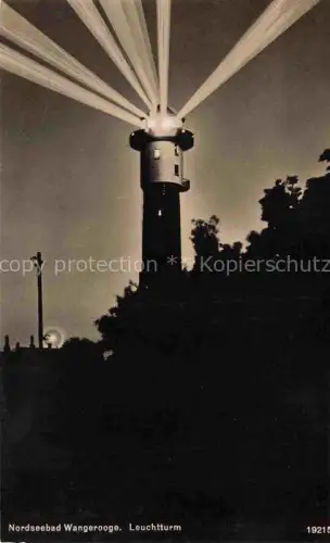 AK / Ansichtskarte WANGEROOGE Wangeroog Nordseebad Leuchtturm Nachtaufnahme Lichtstrahlen Silhouette Baeume Nordsee