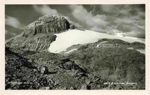 AK / Ansichtskarte Sulzfluh 2820m GR Sulzfluh Berggipfel Schneefeld Felswaende Geroell Raetikon Alpen Tilisuna-Huette