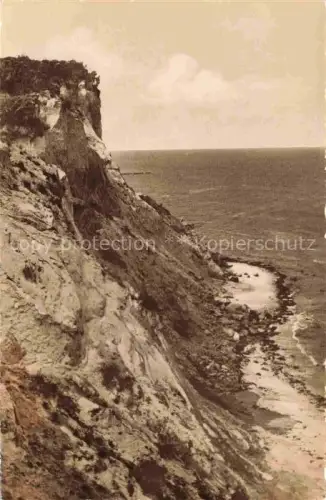 AK / Ansichtskarte Insel Hiddensee Steilkueste Kreidefelsen Ostsee Kueste Strand Klippe