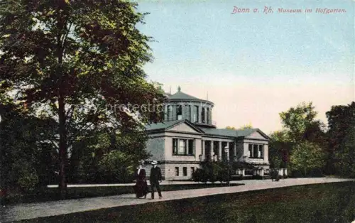 AK / Ansichtskarte BONN Rhein Museum Hofgarten Spaziergaenger Park Baeume Klassizismus