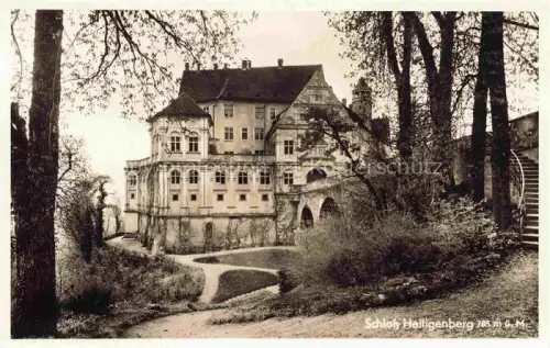 AK / Ansichtskarte Heiligenberg (Schloss) Baden Bodenseekreis BW Schloss-Heiligenberg Schloss Renaissanceschloss Garten Baeume Rittersaal Park