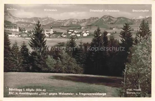 AK / Ansichtskarte Scheidegg Allgaeu Bayern Allgaeu Bergpanorama Kirche Wald Widderstein Hochlfen Winterstaude Bregenzerwaldberge Walsertaler