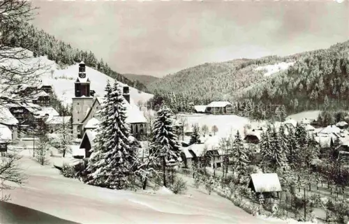 AK / Ansichtskarte Todtmoos Schwarzwald BW Scheibenplatz Winter Schnee Kirche Schwarzwald Dorf Tannen Bergtal