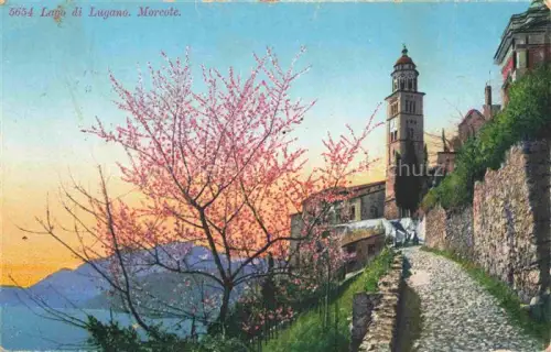 AK / Ansichtskarte Morcote Lago di Lugano TI Morcote Kirche Glockenturm Kirschbluete Gasse Lago-di-Lugano Fruehling