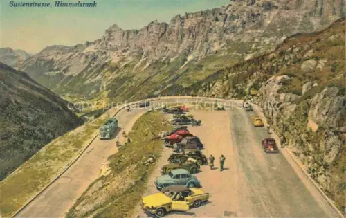 AK / Ansichtskarte Sustenstrasse Sustenstrasse Himmelsrank Bergstrasse Autos Serpentine Felsen Bergpanorama