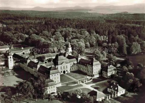 AK / Ansichtskarte Schloss Fasanerie Adolphseck (Kloster) Fulda Hessen Schloss-Fasanerie Adolphseck Luftaufnahme Schlossanlage Wald Berge Kirche