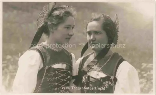 AK / Ansichtskarte Trachten  Costumes-- Toggenburger Frauen 