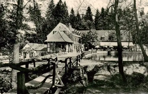 AK / Ansichtskarte Leopoldstal Lippe NRW Waldhotel Silbermuehle Pension Teutoburger-Wald Teich Bruecke Wald Restaurantterrasse