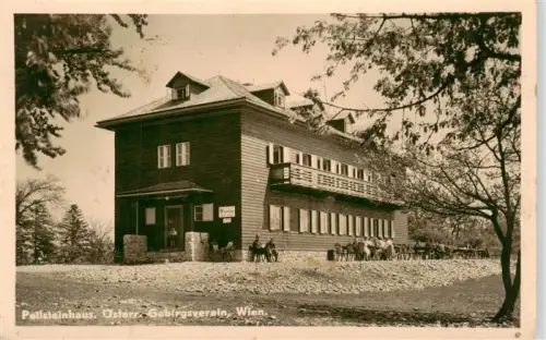AK / Ansichtskarte Peilsteinhaus 713m Weissenbach Triesting Niederoesterreich AT Peilsteinhaus Alpenverein Oesterreichischer-Gebirgsverein Berghuette Wald Terrasse Besucher