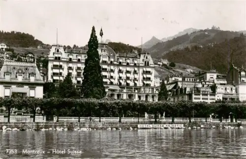 AK / Ansichtskarte MONTREUX  VD Hôtel-Suisse Hotel-Suisse-Majestic Genfersee Berge Uferpromenade Villen Baeume