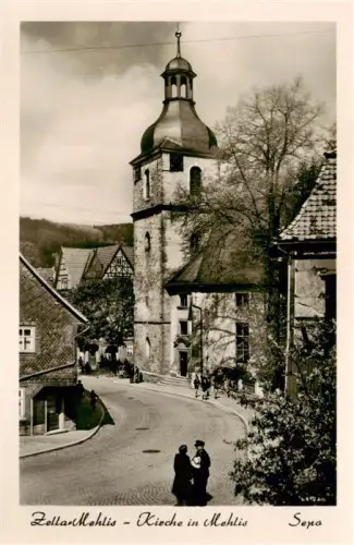 AK / Ansichtskarte Zella-Mehlis Thueringen Kirche Kirchturm Strasse Passanten Fachwerkhaeuser Mehlis