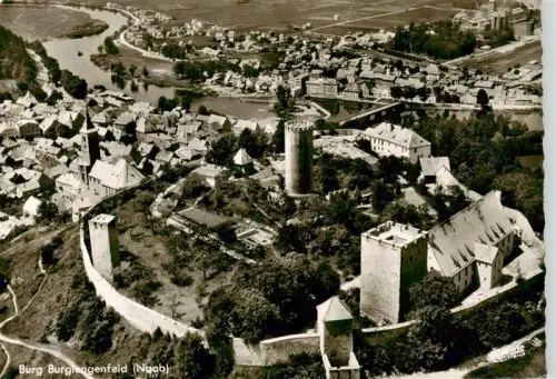 AK / Ansichtskarte Burglengenfeld Schwandorf Bayern Burg Naab Altstadt Kirchturm Rundturm Burganlage Flussbiegung
