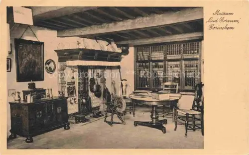 AK / Ansichtskarte Gorinchem Zuid-Holland NL Museum-Oud-Gorcum Kamin Spinnrad Moebel Bibliothek Gemaeide Innenraum